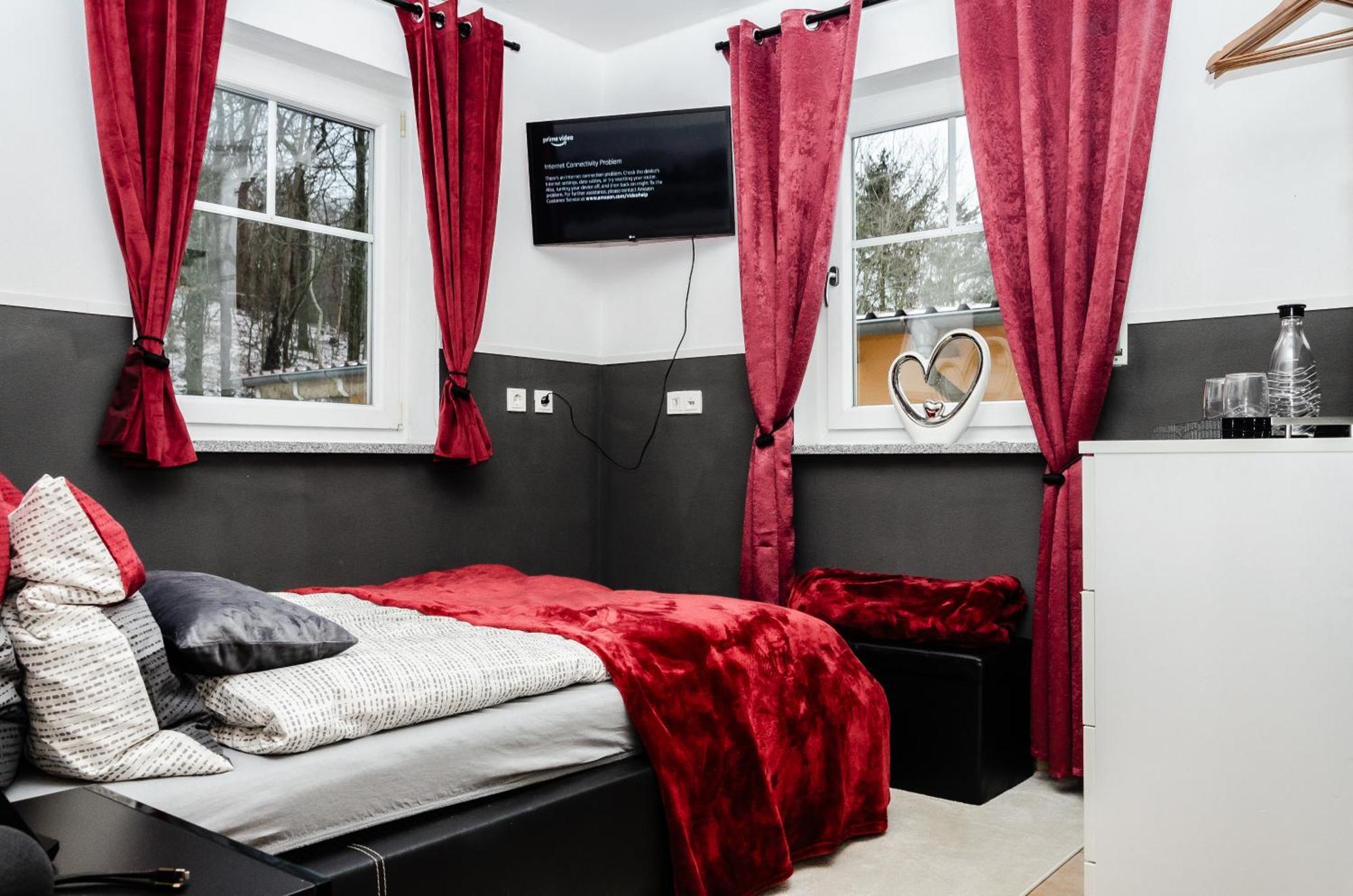 Villa 5 Sterne Centurion 2 Pools 86 Zoll Tv Aldersbach